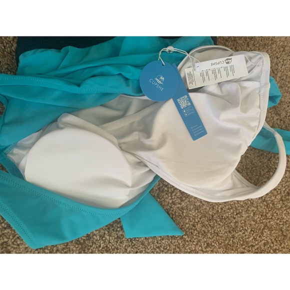 Cupshe One piece Padded Large Color Block Blue White NWT Womens Swimsuit - Picture 3 of 6